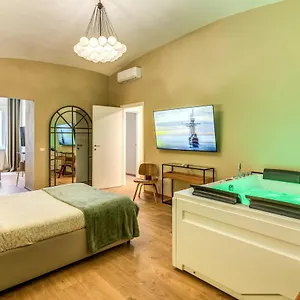 https://croce-di-malta-royale.hotelitalianriviera.com
