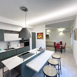 https://casa-mec.hotelitalianriviera.com