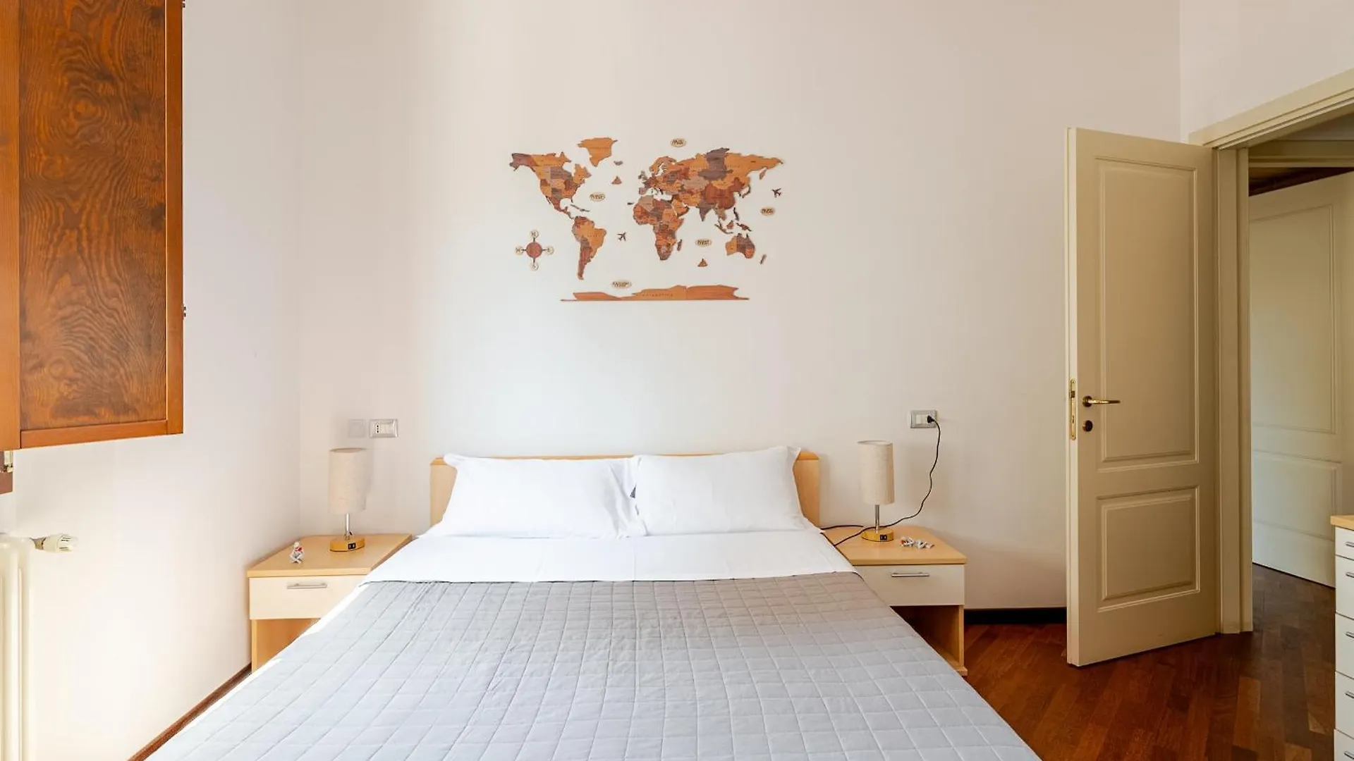 Ciprian Apartment Bologna 0*,  Italy